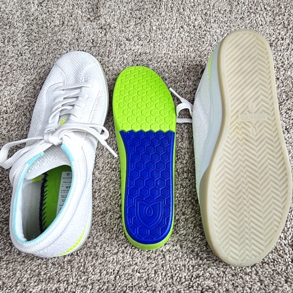 Rothys The Lace-Up Sneakers Size 8 - Picture 14 of 16